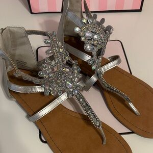 Daisy Fuentes Silver Embellished Sandals